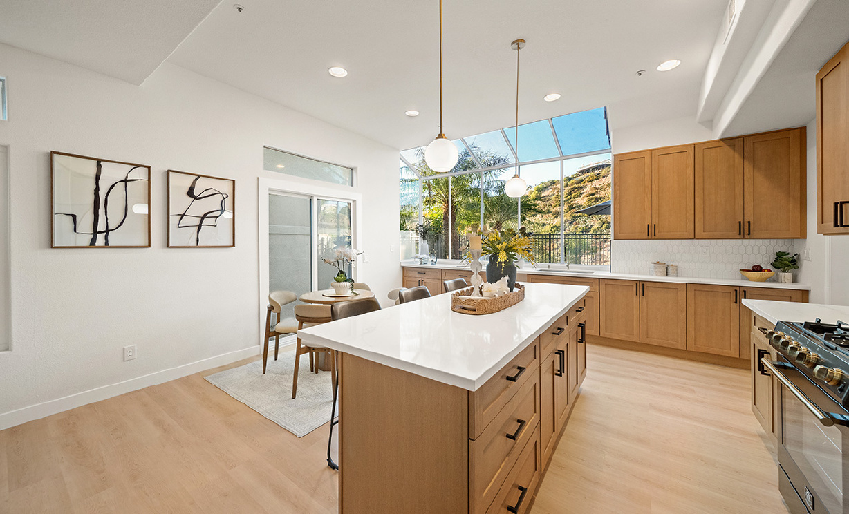 6727 E Pinnacle Pointe, Orange CA: 
