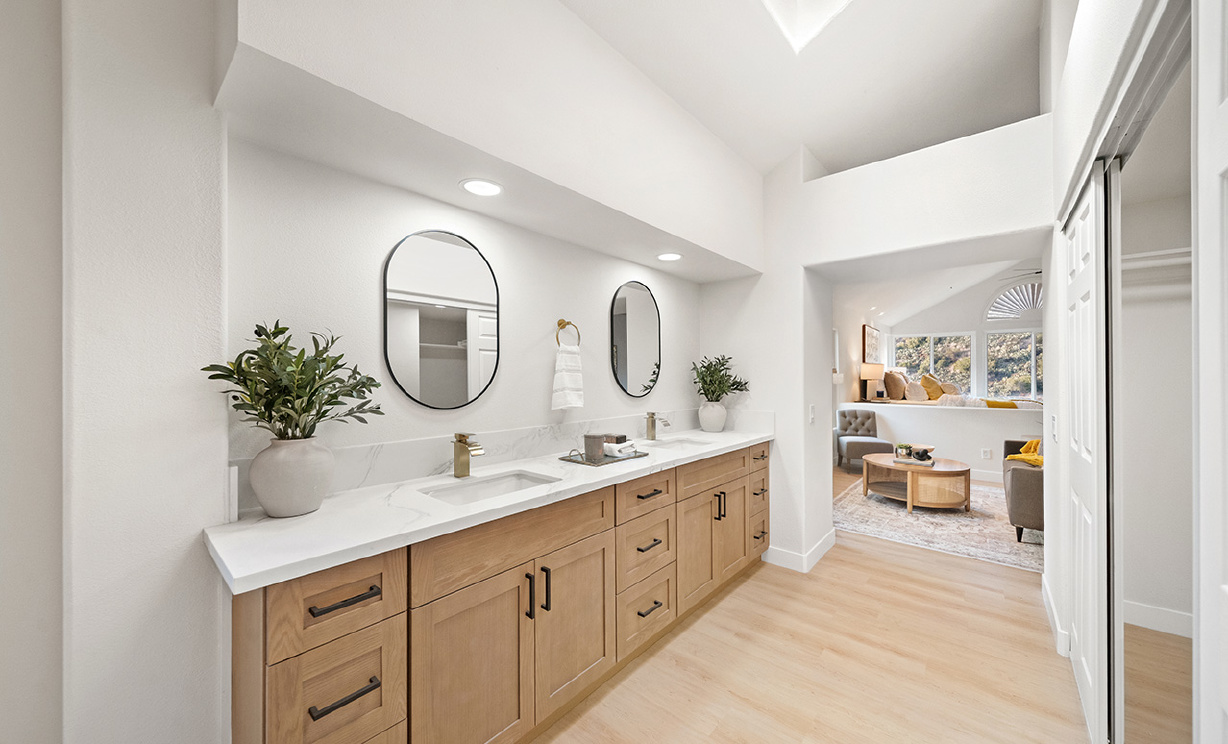 6727 E Pinnacle Pointe, Orange CA: 