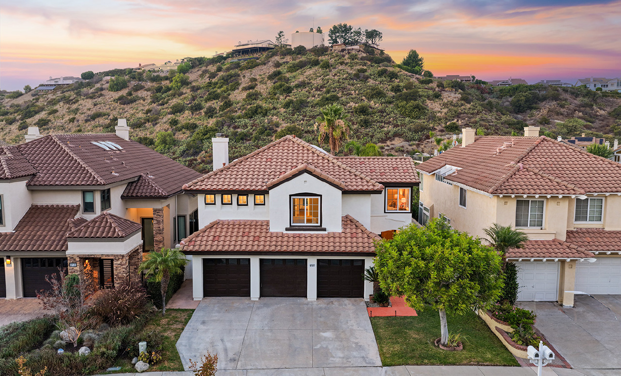 6727 E Pinnacle Pointe, Orange CA: 