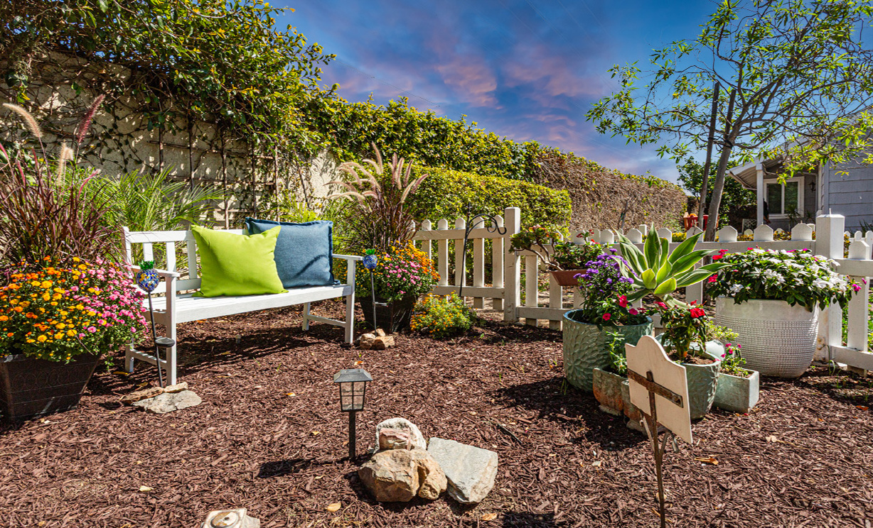 24 Riverstone, Irvine CA: