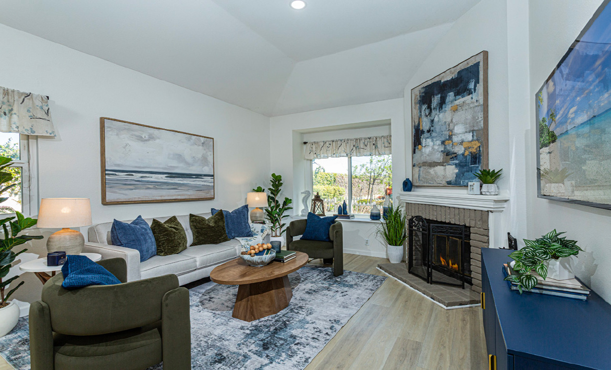 24 Riverstone, Irvine CA: