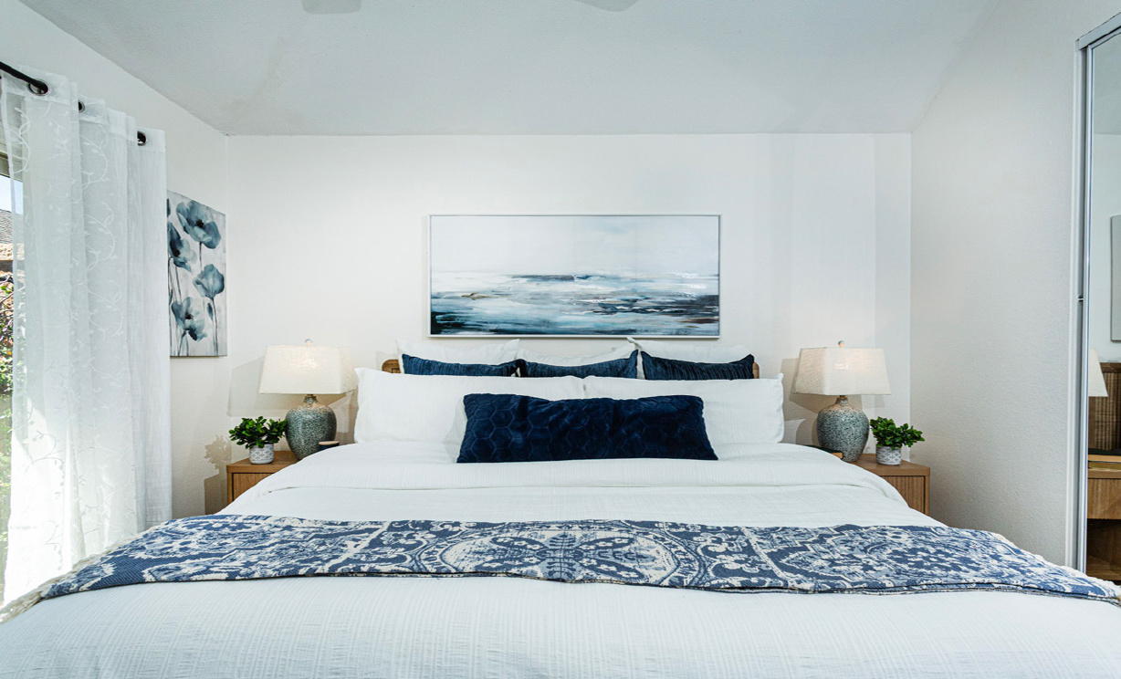 24 Riverstone, Irvine CA: