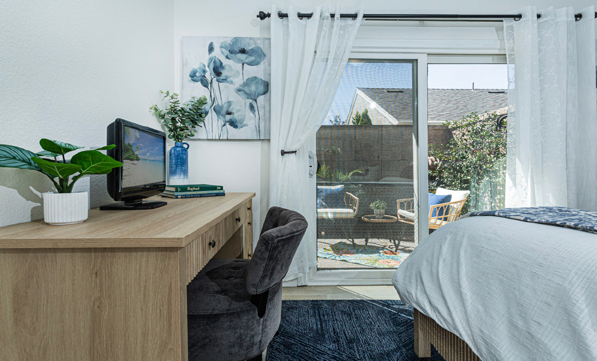 24 Riverstone, Irvine CA: