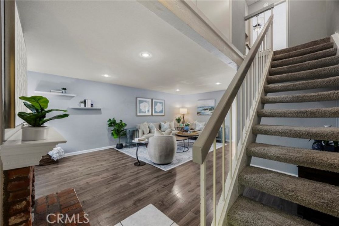 607 Santa Cruz Court, San Dimas CA: 