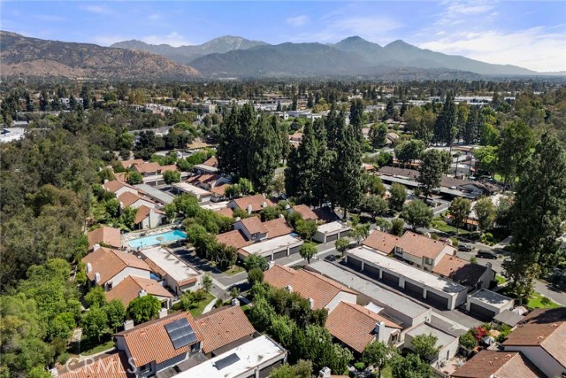 607 Santa Cruz Court, San Dimas CA: 