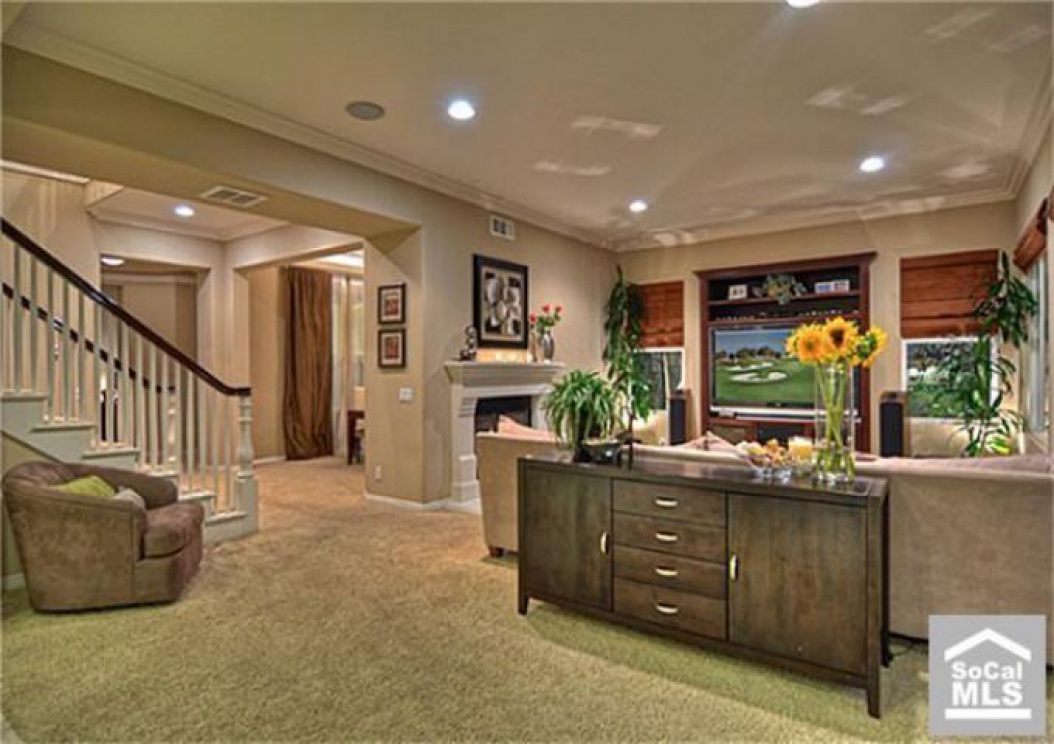 4058 Hoosier Lawn Way, Yorba Linda CA: 