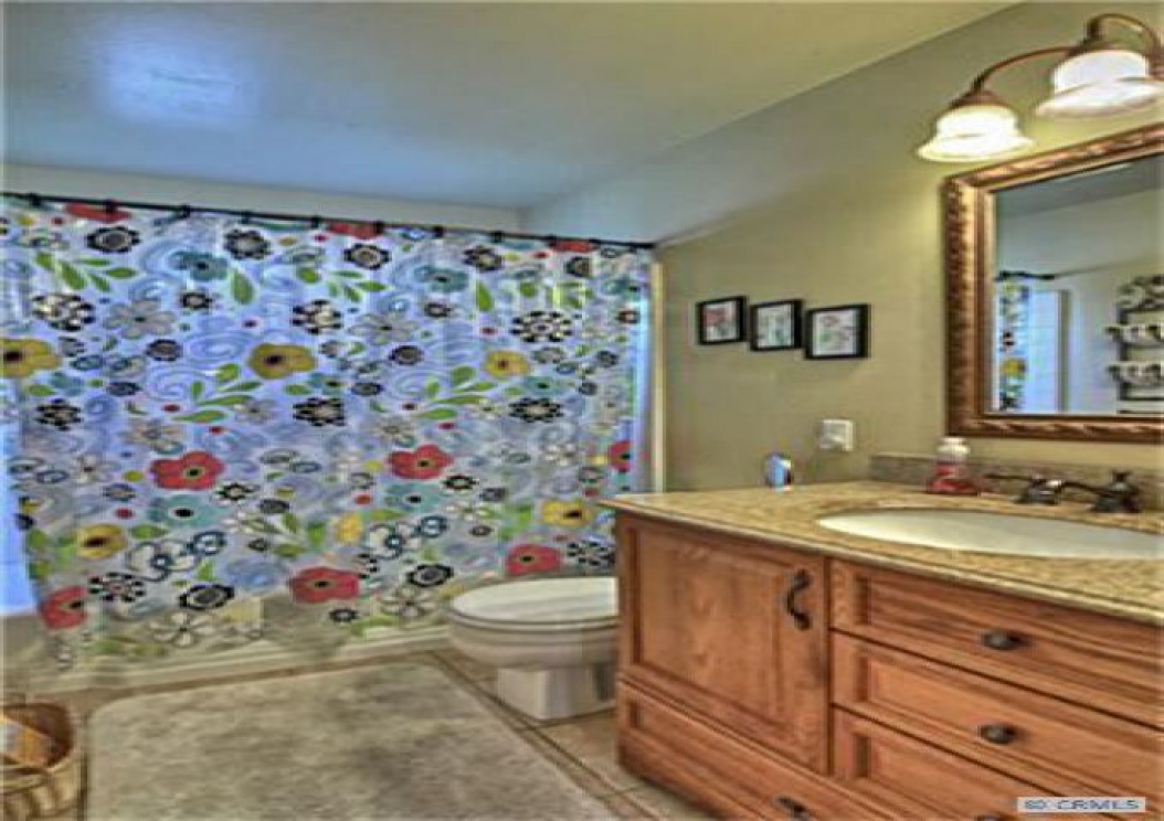 4532 Loganlinda Dr, Yorba Linda CA: 