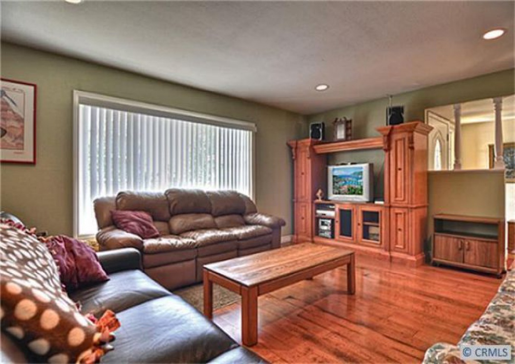 4532 Loganlinda Dr, Yorba Linda CA: 