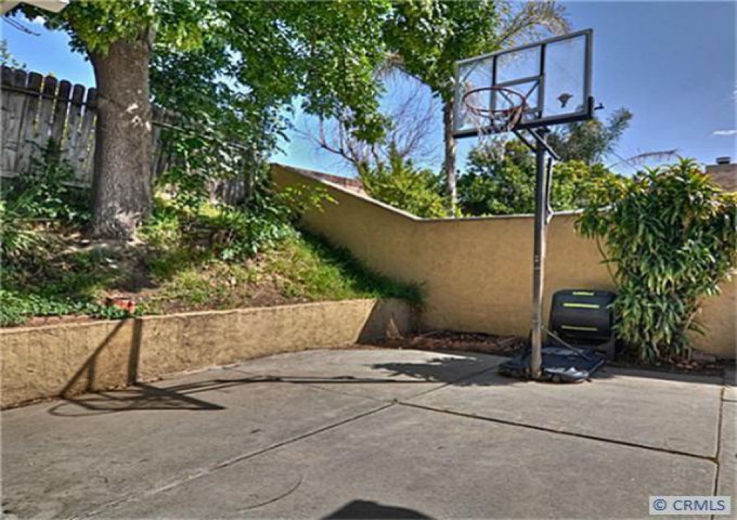 4532 Loganlinda Dr, Yorba Linda CA: 