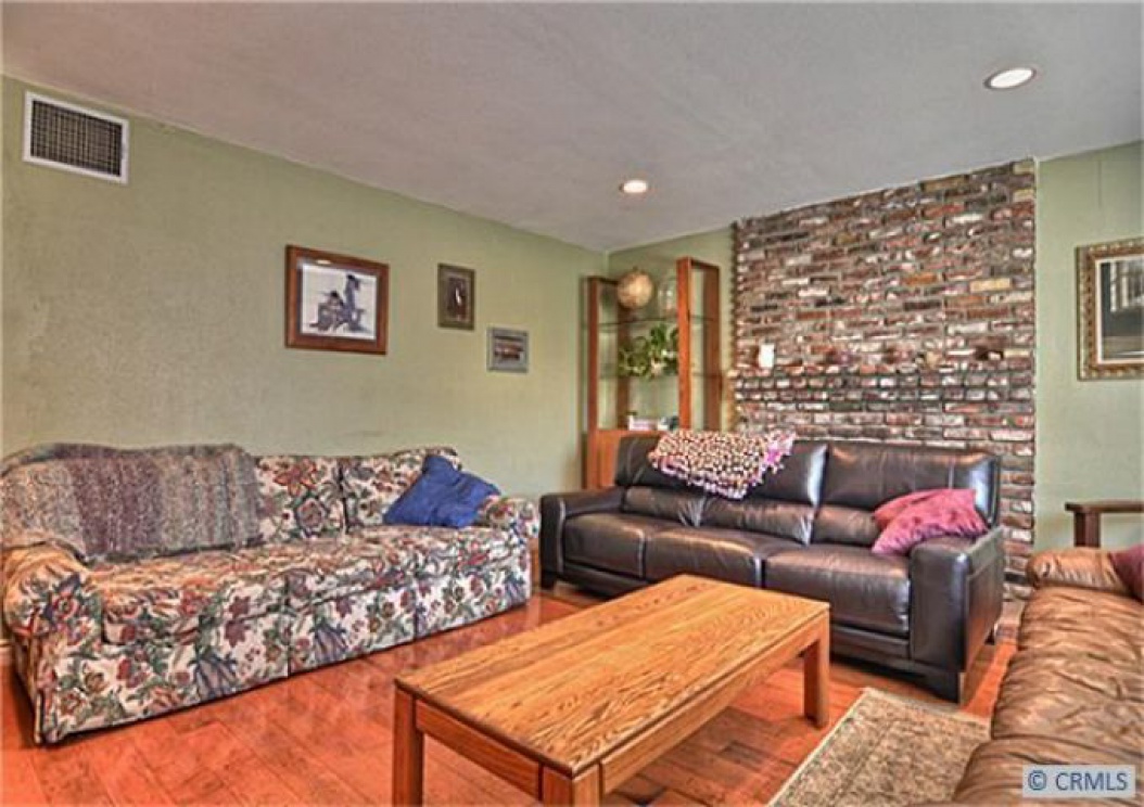 4532 Loganlinda Dr, Yorba Linda CA: 