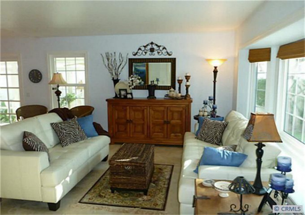 21972 Tobarra, Mission Viejo CA: 