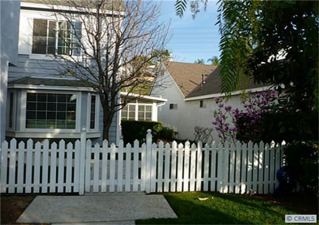 21972 Tobarra, Mission Viejo CA: 