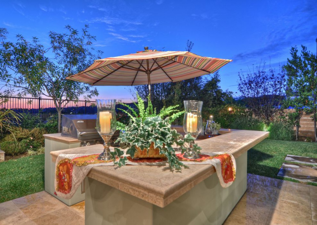 4123 Dapple Gray Ln, Yorba Linda CA: 