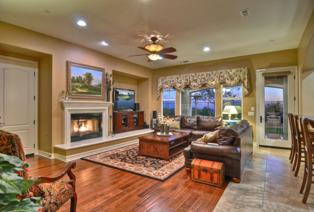 4123 Dapple Gray Ln, Yorba Linda CA: 