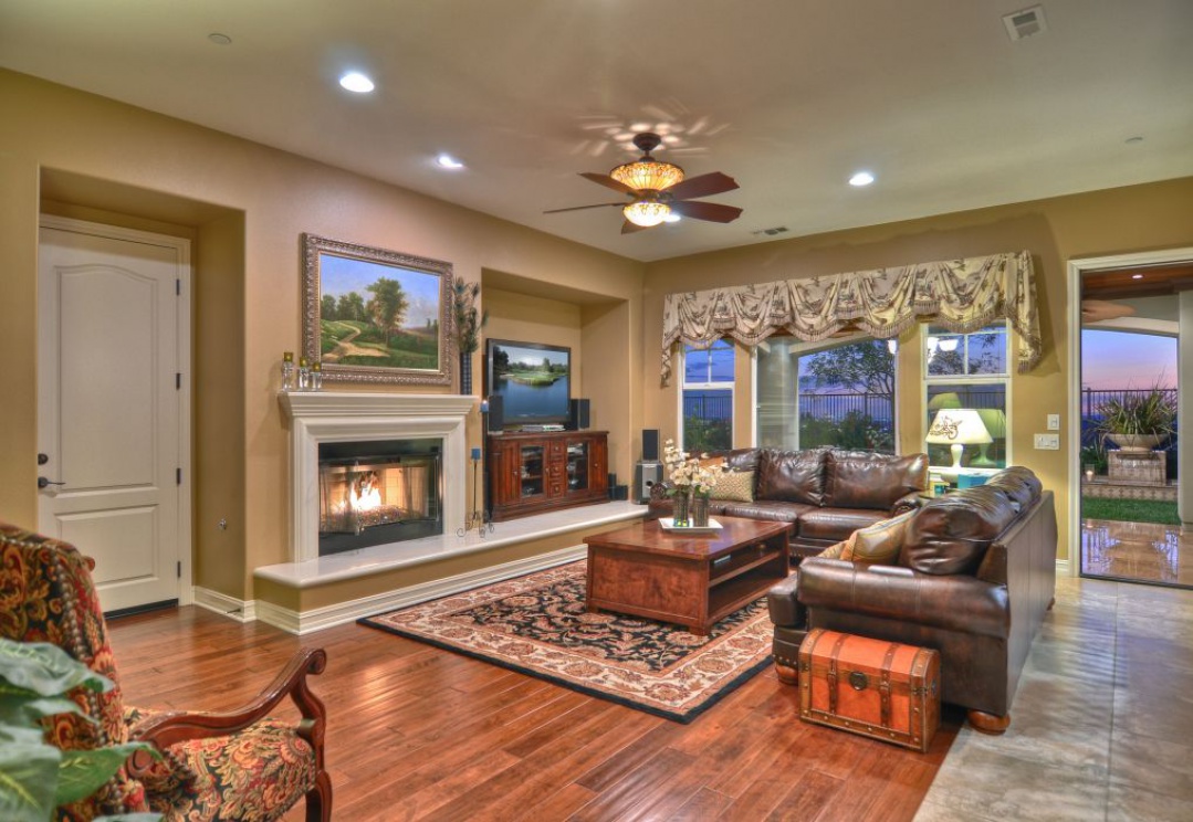 4123 Dapple Gray Ln, Yorba Linda CA: 