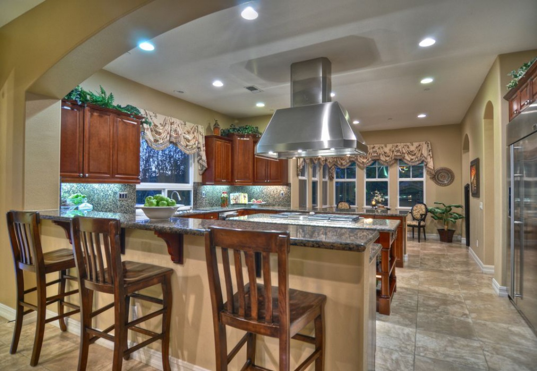 4123 Dapple Gray Ln, Yorba Linda CA: 