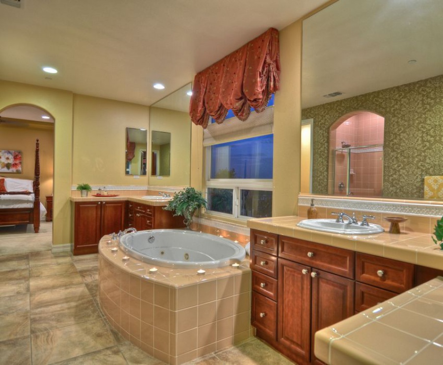 4123 Dapple Gray Ln, Yorba Linda CA: 