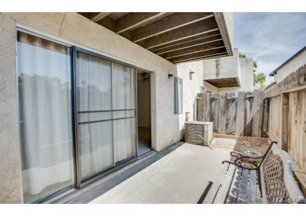 1254 Mohave Drive , Colton CA: 
