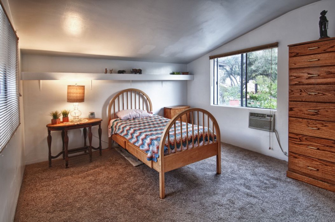 1843 Chota Road , La Habra Heights CA: 