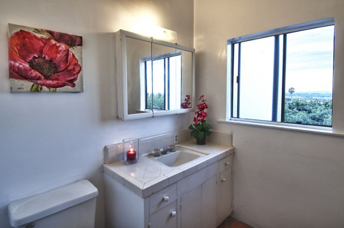 1843 Chota Road , La Habra Heights CA: 