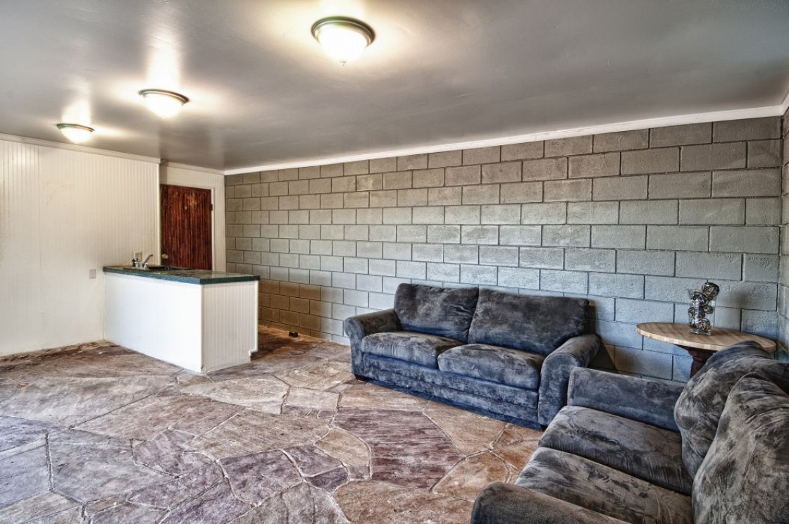 1843 Chota Road , La Habra Heights CA: 