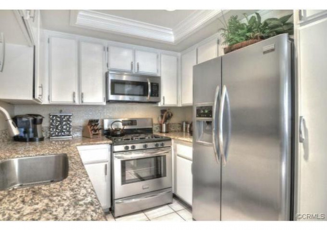 580 North Brea Boulevard , Brea CA: 