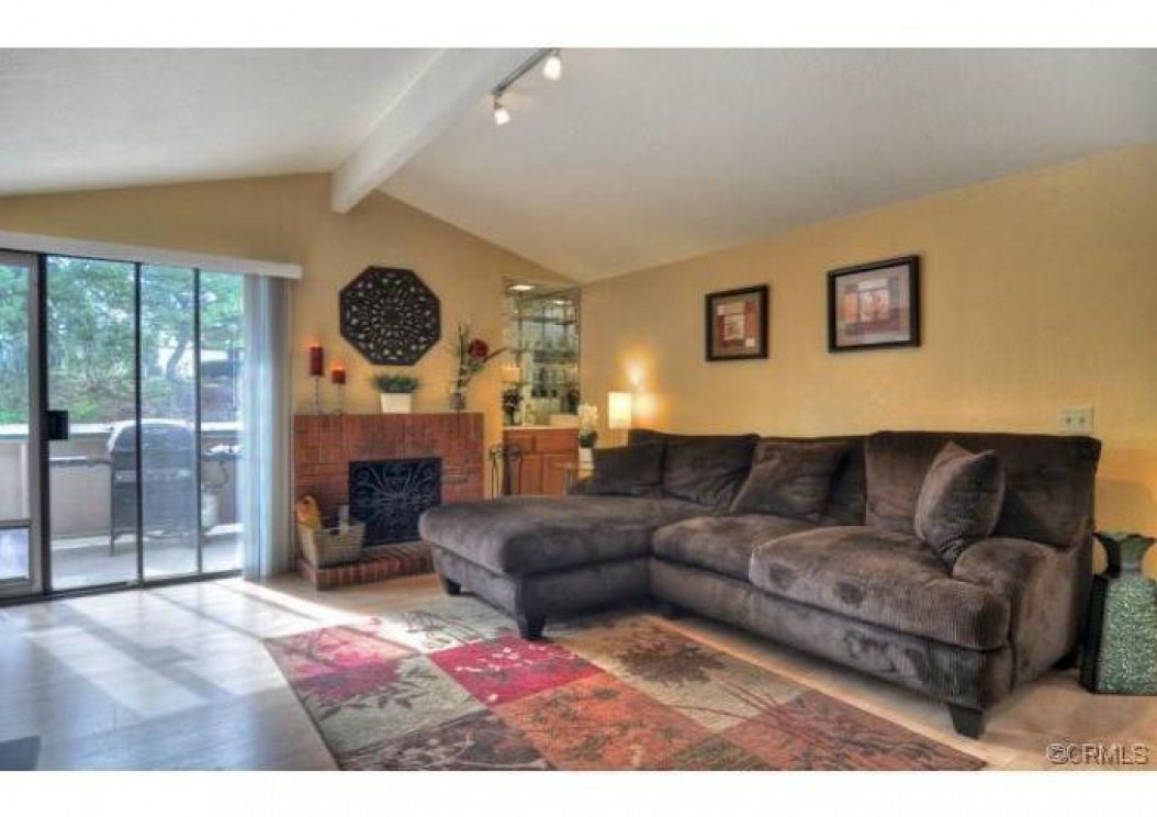 580 North Brea Boulevard , Brea CA: 