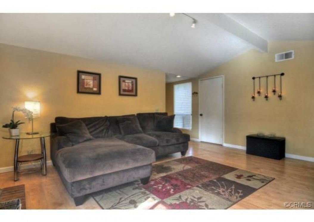 580 North Brea Boulevard , Brea CA: 