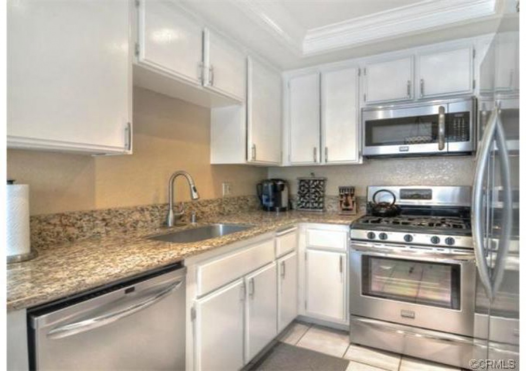 580 North Brea Boulevard , Brea CA: 