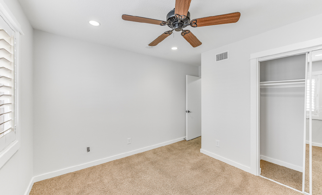 16673 Viewpoint  Lane , Huntington Beach CA: 