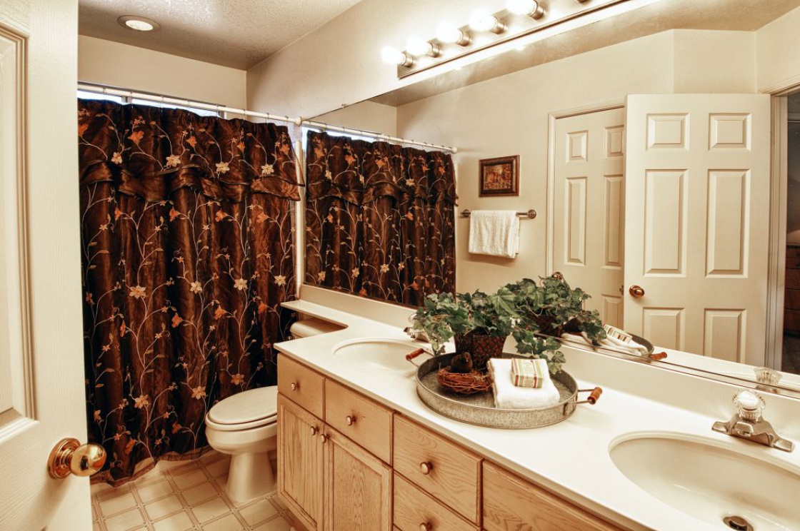 873 North Kintyre Drive , Orange CA: 