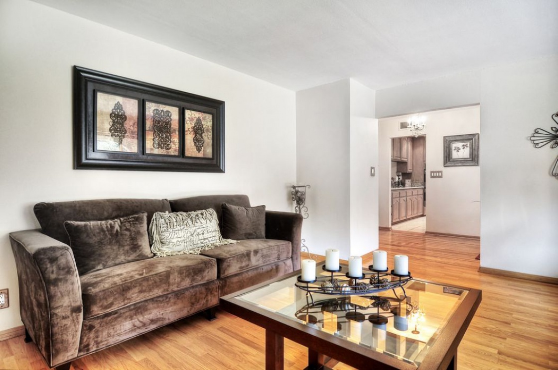 2327 Valle Drive , La Habra Heights CA: 