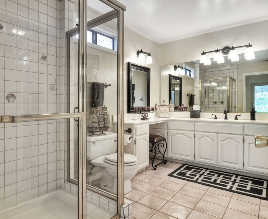 2327 Valle Drive , La Habra Heights CA: 
