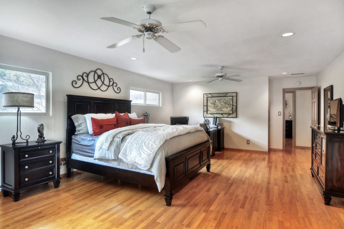 2327 Valle Drive , La Habra Heights CA: 