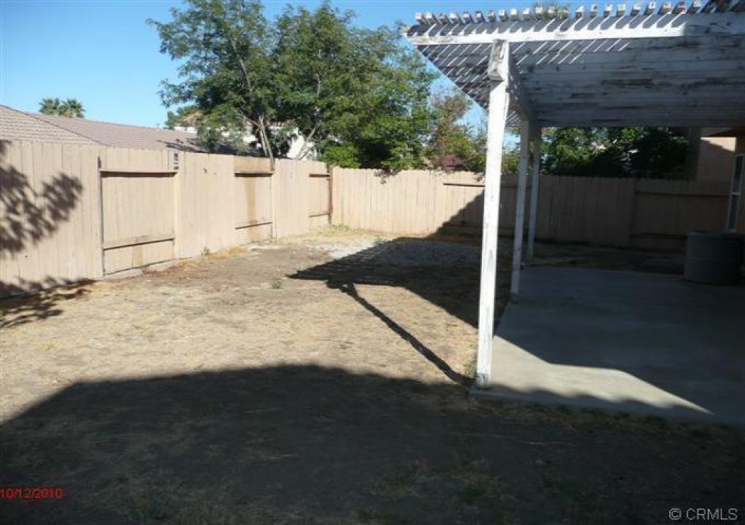 2251 Mark Avenue, Palmdale CA: 