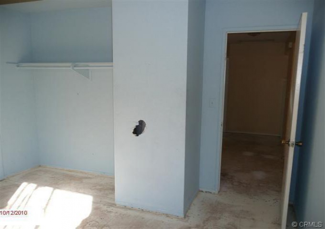 2251 Mark Avenue, Palmdale CA: 