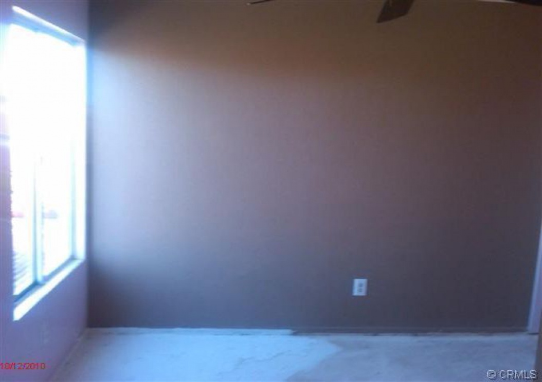 2251 Mark Avenue, Palmdale CA: 