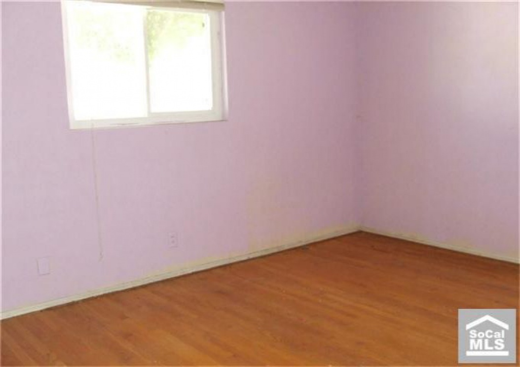 921 Sycamore Ave, La Habra CA: 