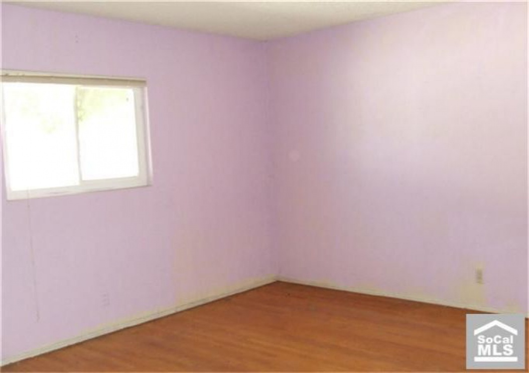 921 Sycamore Ave, La Habra CA: 