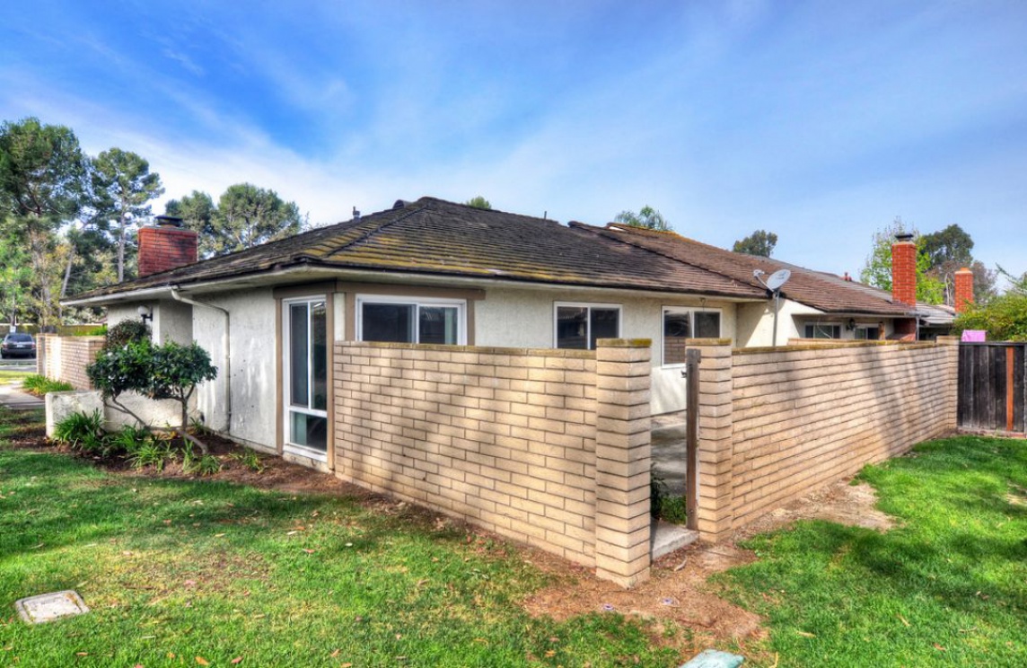 17 Lemon Tree , Irvine CA: