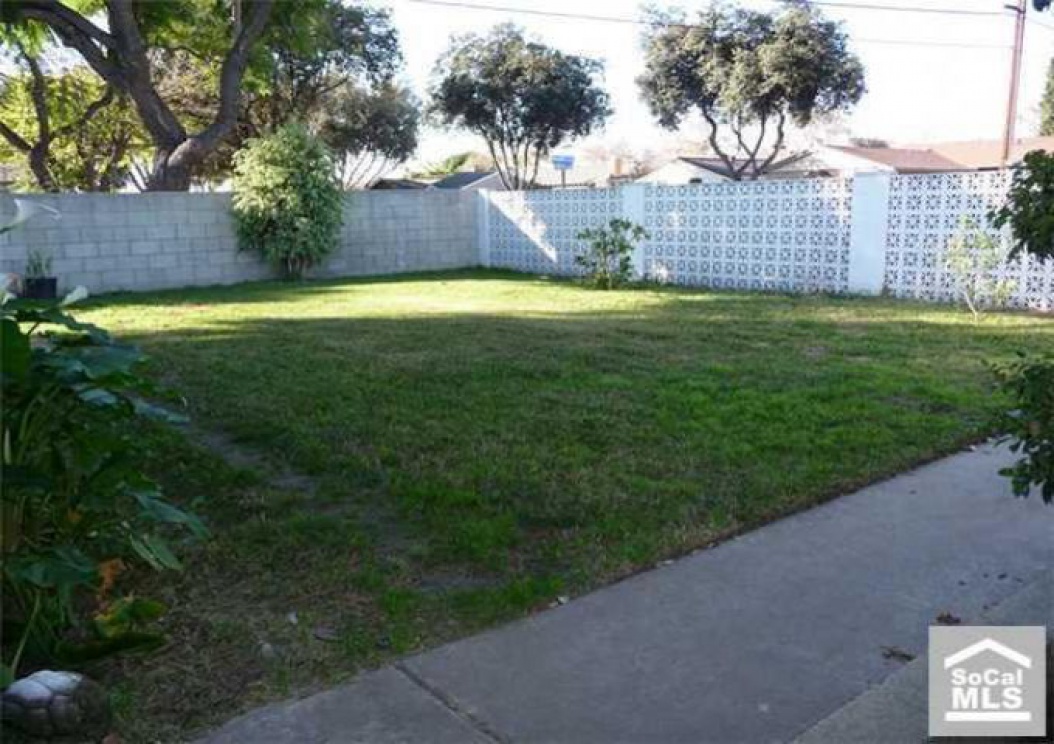 4242 W Porter Ave, Fullerton CA: