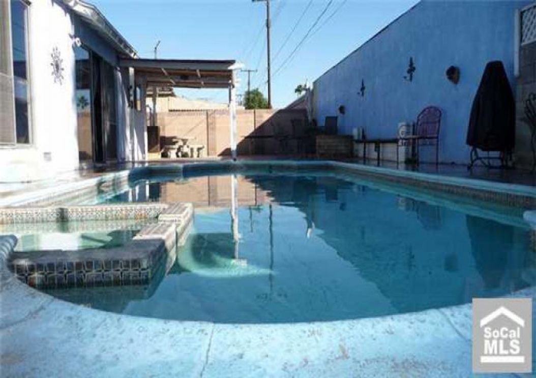 4242 W Porter Ave, Fullerton CA: