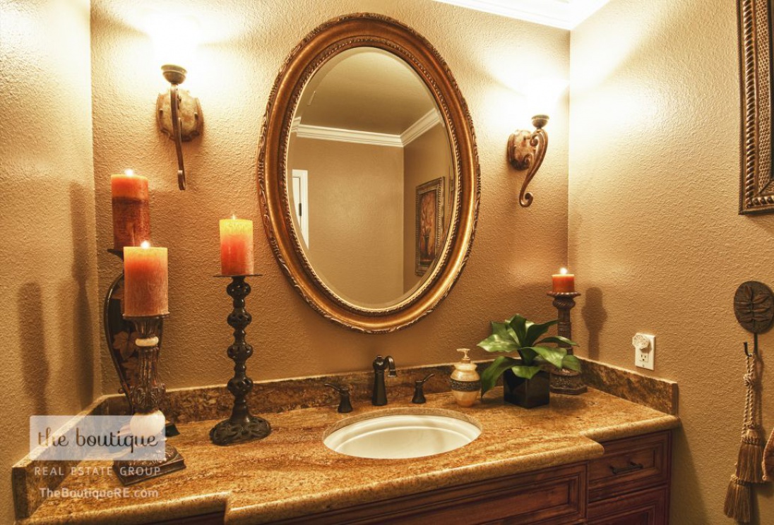 20 Lucerne , Newport Beach CA: 