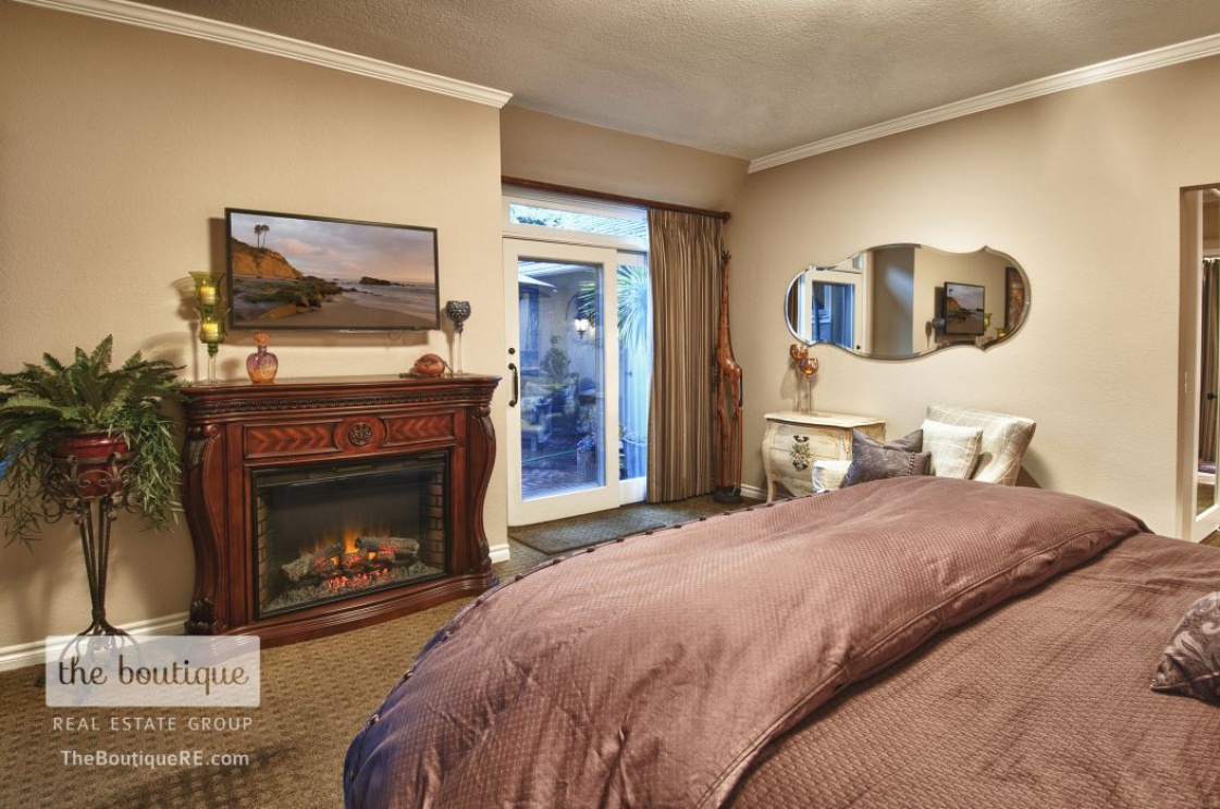 20 Lucerne , Newport Beach CA: 