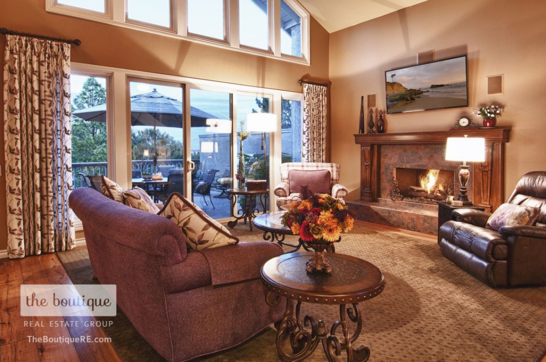 20 Lucerne , Newport Beach CA: 