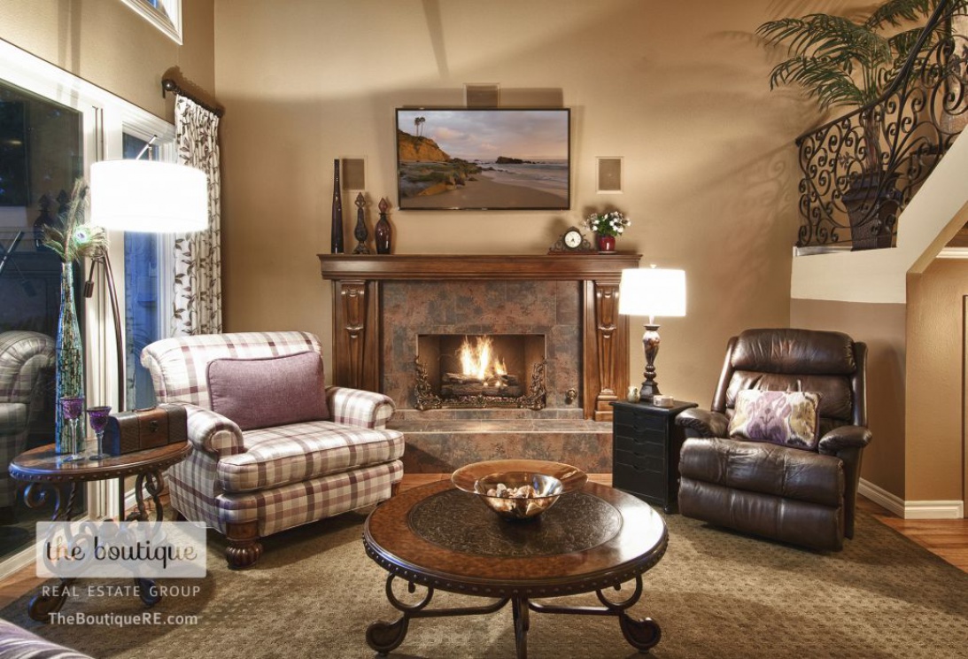 20 Lucerne , Newport Beach CA: 