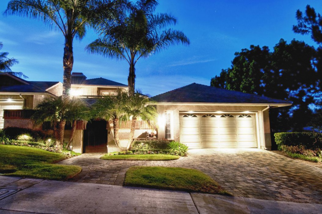 20 Lucerne , Newport Beach CA: 