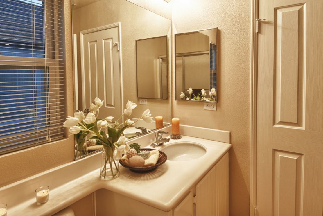 114 Winslow Lane, Irvine CA: 