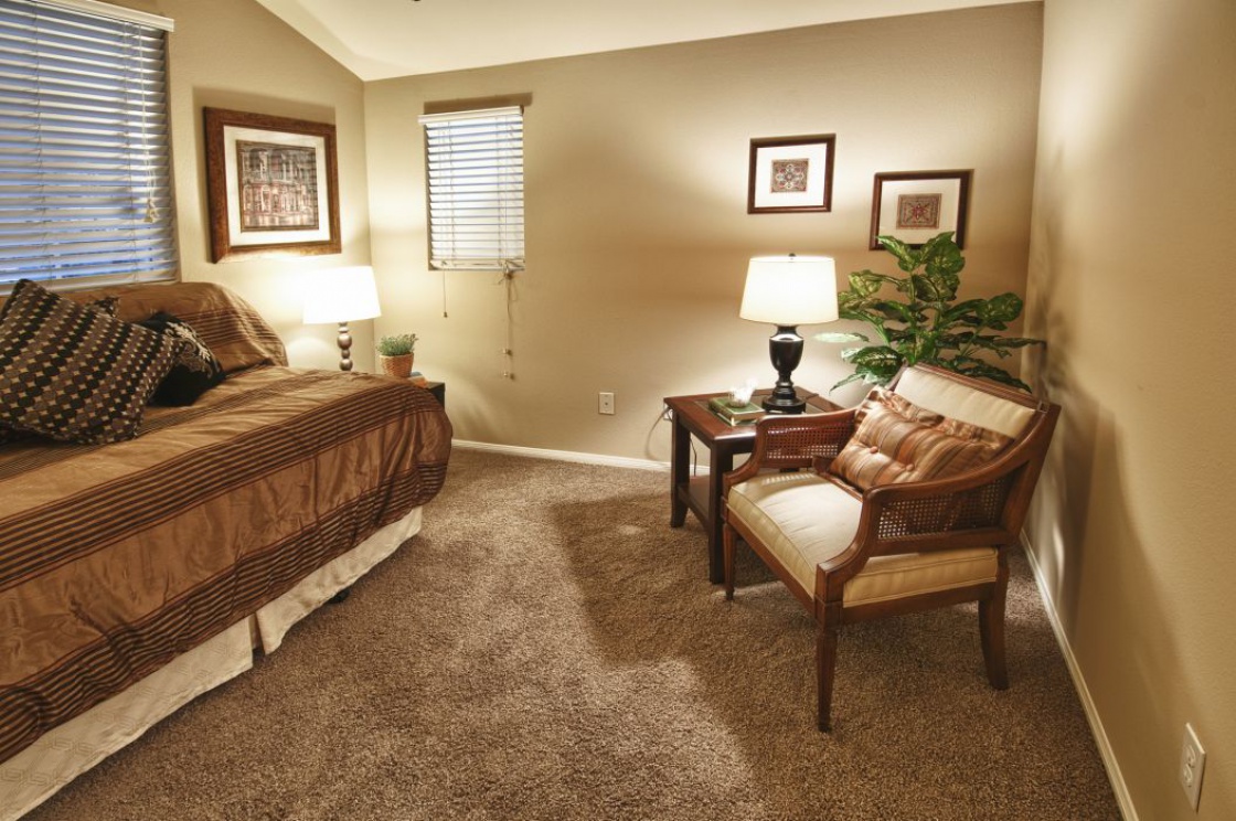 114 Winslow Lane, Irvine CA: 