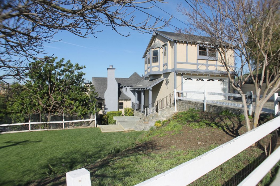 17751 Lewis Lane , Huntington Beach CA: 